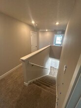 1966 Highview Ter in Shakopee, MN - Building Photo - Building Photo