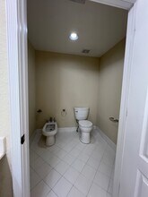 10710 NW 66th St, Unit 103 in Doral, FL - Building Photo - Building Photo