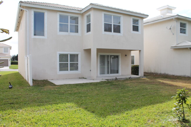 4907 Lombard Pass Dr in Greenacres, FL - Building Photo - Building Photo