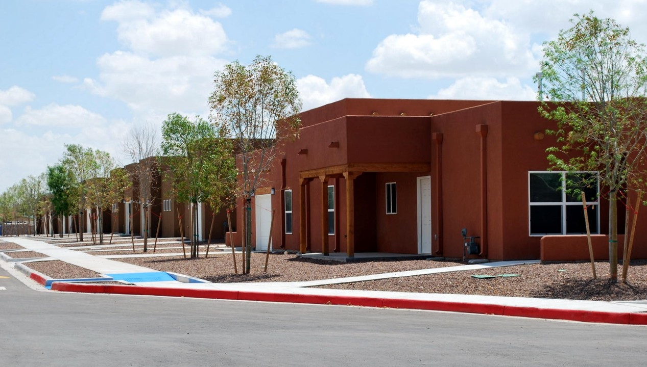 Presidio Dolores Apartments in San Elizario, TX - Building Photo