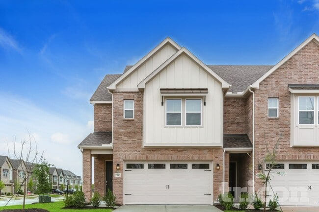 property at 3044 Songbird Ln