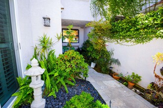 15 Aruba Bend in Coronado, CA - Building Photo - Building Photo