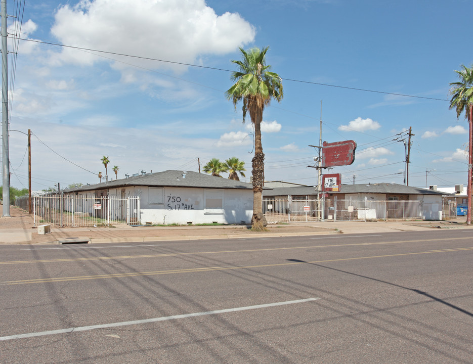 716 S 17th Ave in Phoenix, AZ - Building Photo