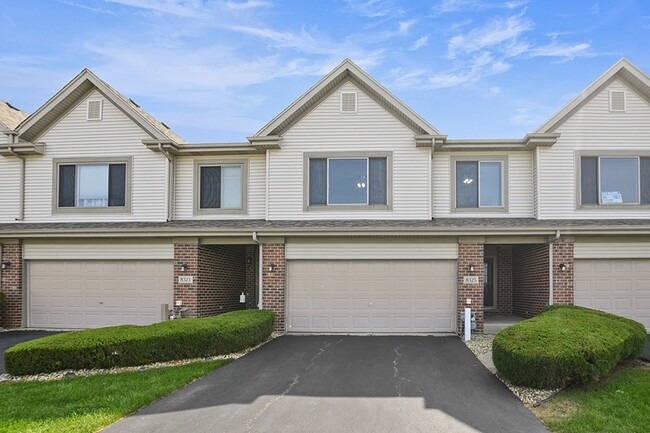 property at 8325 Chestnut Ct