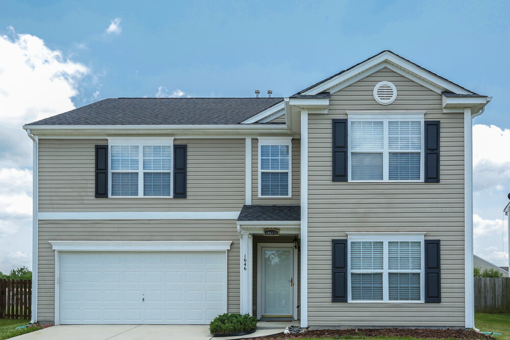 1646 Rustic Arch Way in Huntersville, NC - Building Photo