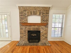 1006 Redbird Dr in Cedar Park, TX - Foto de edificio - Building Photo