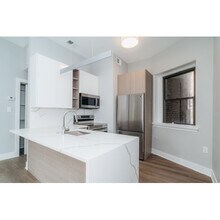 1421 N Dearborn St in Chicago, IL - Building Photo - Building Photo