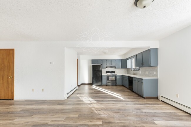 621 N Rogers Ave in Endicott, NY - Building Photo - Building Photo