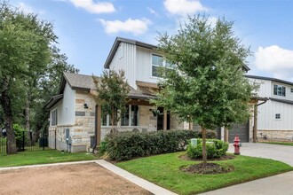 170 Bunker Rnch Blvd in Dripping Springs, TX - Building Photo - Building Photo