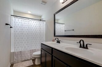 17 Marshland Pt in Pooler, GA - Building Photo - Building Photo