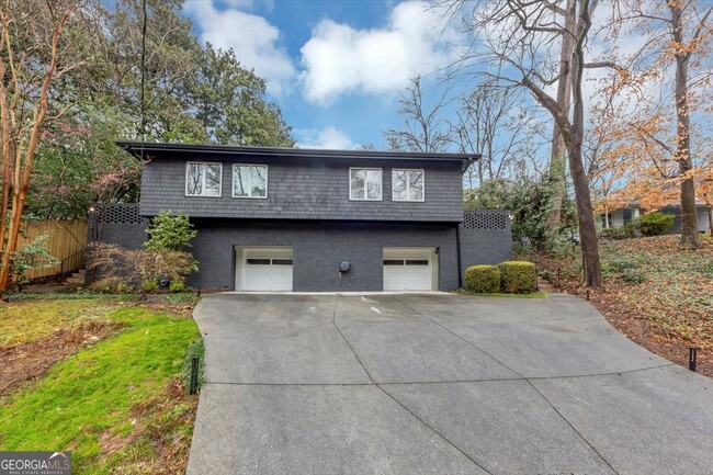 546 Allen Rd NE in Atlanta, GA - Building Photo - Building Photo