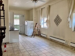 1122 S Broad St, Unit #2 in Philadelphia, PA - Building Photo - Building Photo