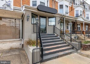 4 W Lancaster Ave in Shillington, PA - Building Photo