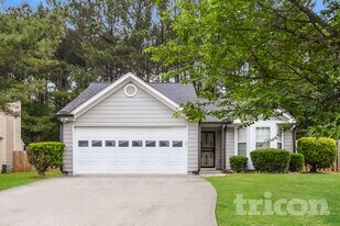 270 Hayward Ln in Lawrenceville, GA - Building Photo