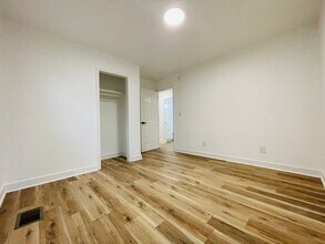 6611 E Wakefield Dr in Little Rock, AR - Building Photo - Building Photo