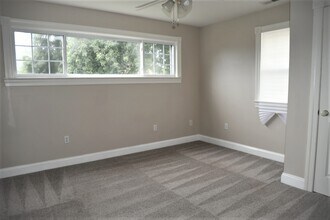 12 Page St in Berryville, VA - Building Photo - Building Photo