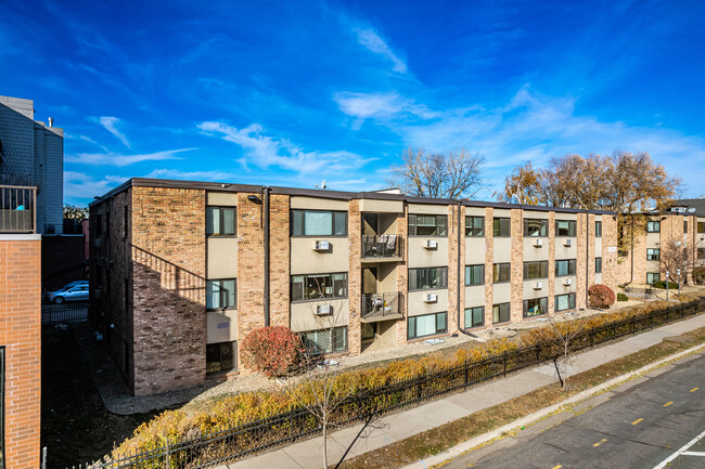 First Avenue Flats in Minneapolis, MN - Building Photo - Building Photo