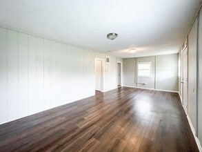 2846-2846 Dr Andrew J Brown Ave in Indianapolis, IN - Building Photo - Building Photo