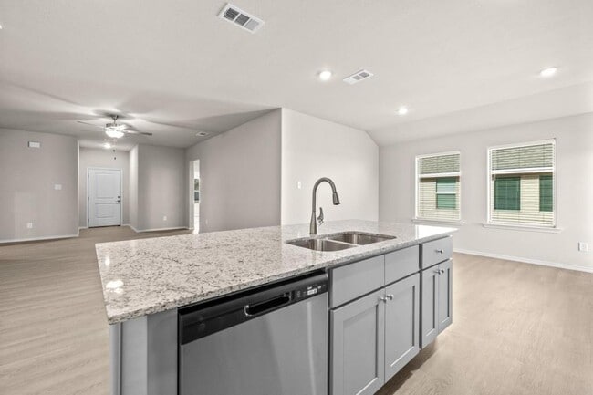 1115 South St in Midland, TX - Building Photo - Building Photo