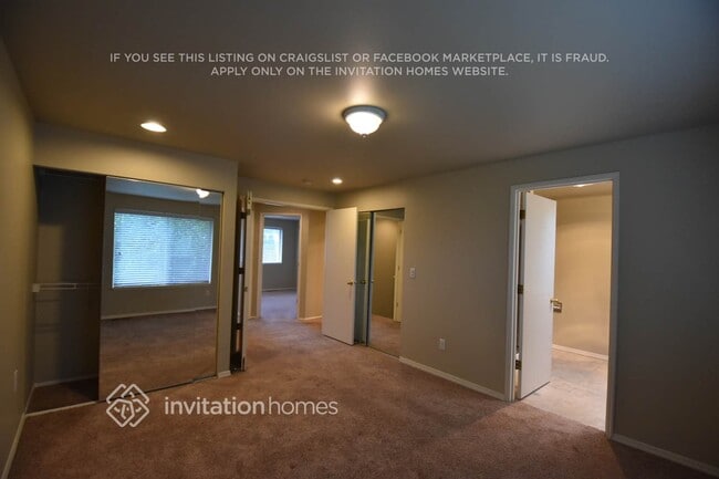 28135 235th Ave SE in Maple Valley, WA - Foto de edificio - Building Photo