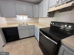 2125 Wainwright Ct in Frederick, MD - Building Photo - Building Photo
