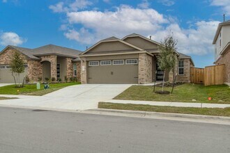 309 Canley Lp in Hutto, TX - Building Photo - Building Photo