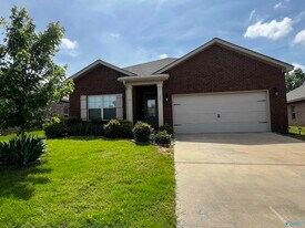 107 Fourstar Ln in Madison, AL - Building Photo