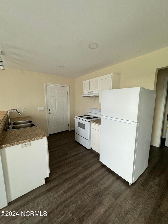 309 N 10th St-Unit -#C in Wilmington, NC - Foto de edificio - Building Photo