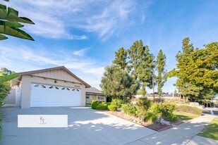 20359 Lake Erie Dr in Walnut, CA - Building Photo