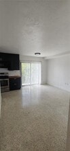 1960 SW 27th Ave in Miami, FL - Building Photo - Building Photo