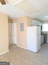 1347 E Washington Rd in East Point, GA - Building Photo - Building Photo