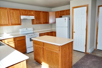 1978 Lattern Ct in Colorado Springs, CO - Building Photo - Building Photo