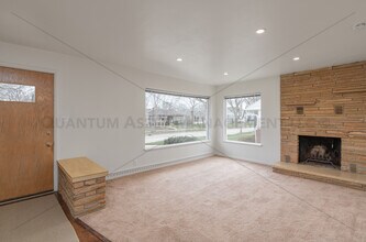 5415 N Lydell St in Glendale, WI - Building Photo - Building Photo