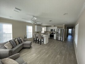 6448 Golden Nugget Dr in Orlando, FL - Building Photo