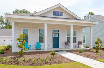 Heartsease Shallotte in Shallotte, NC - Foto de edificio - Building Photo