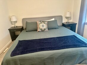 1214 Glade Hill Dr, Unit 1214 in Knoxville, TN - Building Photo - Building Photo