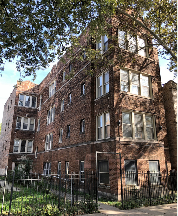 1331 S Lawndale Ave in Chicago, IL - Building Photo