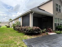 15871 Lexington Park Blvd in Jacksonville, FL - Foto de edificio - Building Photo