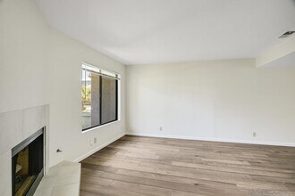 1240 Thomas in San Diego, CA - Building Photo - Building Photo