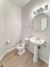 2350 Sheehan Dr in Naperville, IL - Building Photo - Building Photo