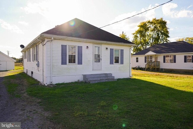 property at 1430 Mt Hermon Rd