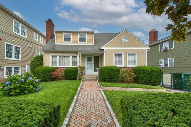 property at 55 Park Ave