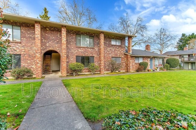 property at 5660 SW 180th Ave