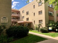 Mirabeau Manor in Denver, CO - Foto de edificio - Building Photo