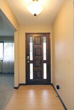 2727 SE 58th Ave in Portland, OR - Foto de edificio - Building Photo