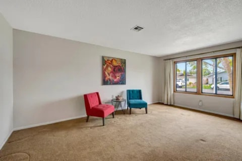 9208 Arnaz Way in Santee, CA - Building Photo - Building Photo