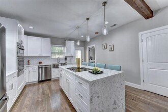 663 Bryan St SE in Atlanta, GA - Building Photo - Building Photo