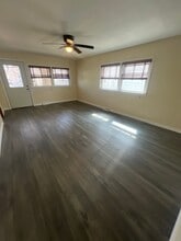 225 N English Ave in Springfield, IL - Building Photo - Building Photo