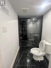 69 Jessop Dr in Brampton, ON - Building Photo - Building Photo