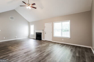 126 Villa Rosa Ridge in Temple, GA - Foto de edificio - Building Photo